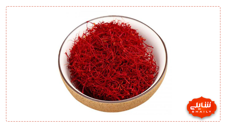 زعفران ارگانیک چیست؟ راهنمای خرید و تفاوت‌های آن با زعفران معمولی